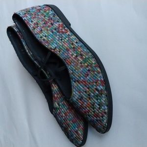 Many Colors Woven Fabric Flats